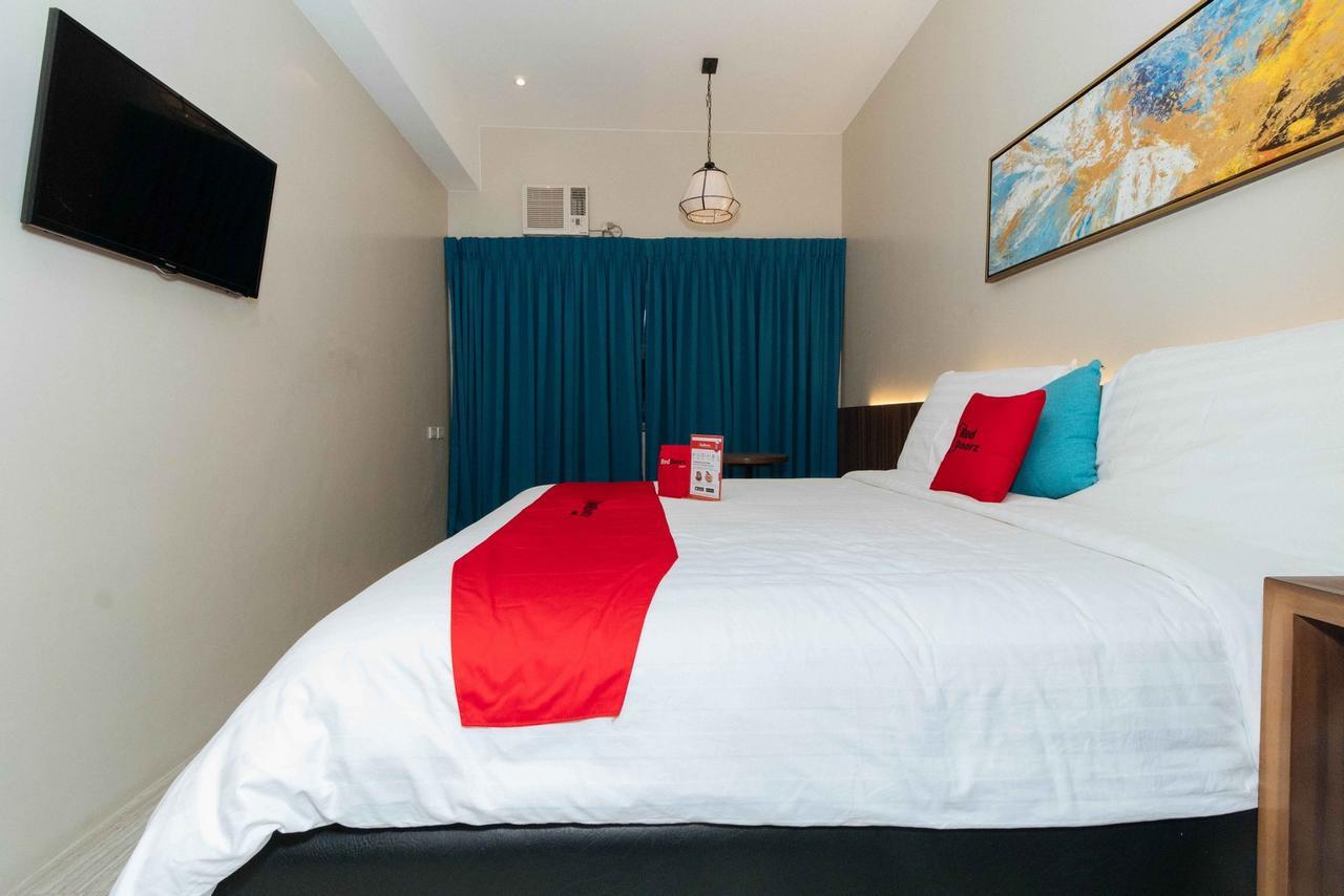 Reddoorz Premium Near Ust Hospital Hotel Manila Exterior photo